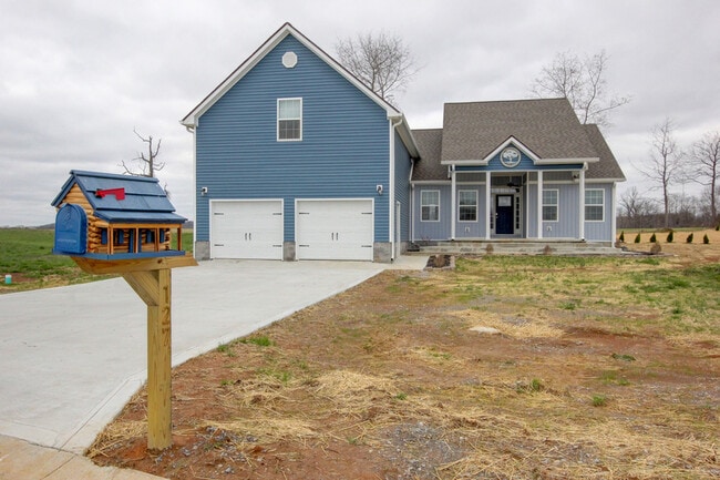 127 Riverbend Dr