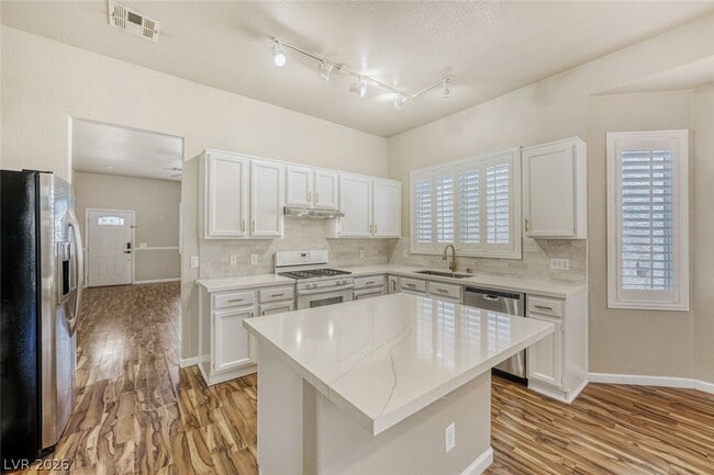 Photo - 5228 Boca Del Mar St