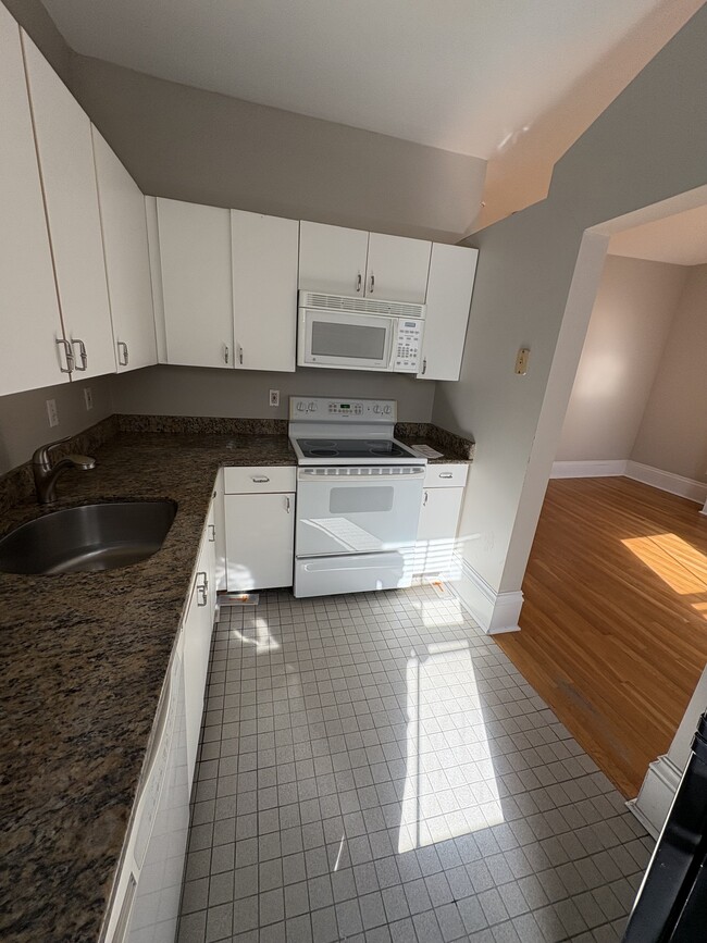 Photo - 53 E Springfield St Unit 3