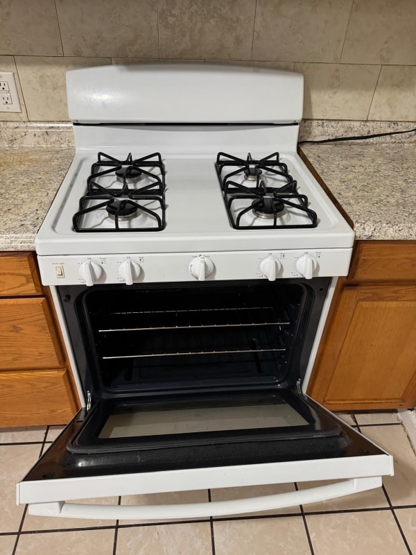 Photo - 12 E 36th St Unit Apt 2