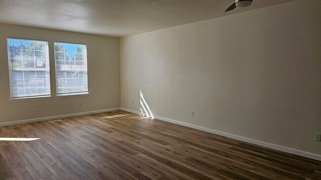 Photo - Shoshone Duplex Unit A