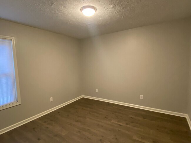 Photo - 18 Countryside Dr