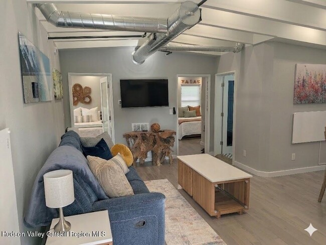Photo - 165 Abeel St