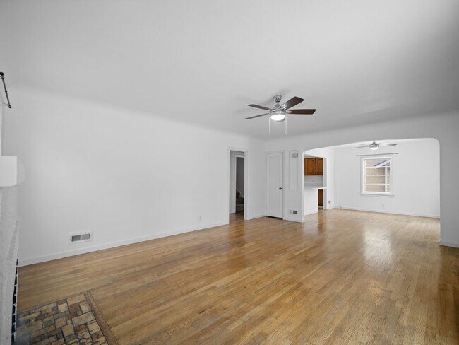 Photo - Near Campus! Cozy & Convenient Living