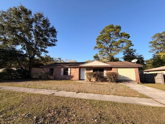 Building Photo - 7045 Prellie St