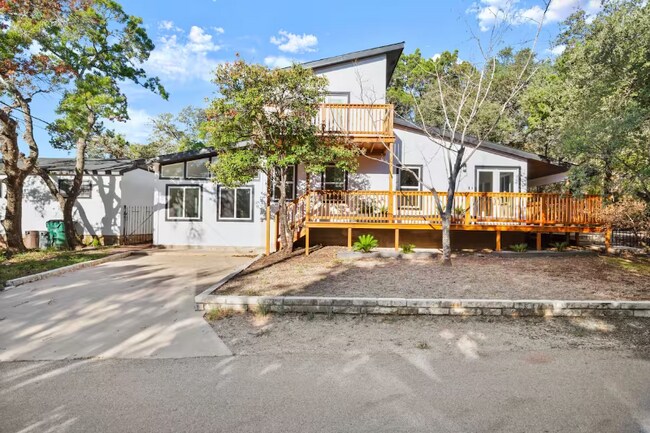 Photo - 3904 Highland Dr