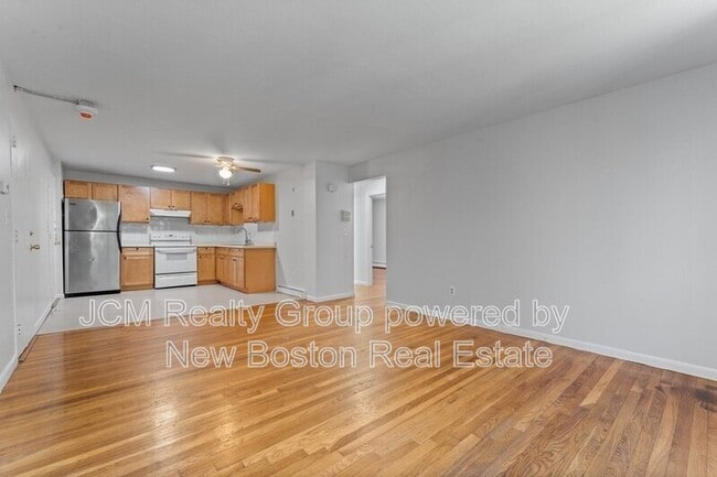 Photo - 580 Cummins Hwy Unit 16 / 4th Floor