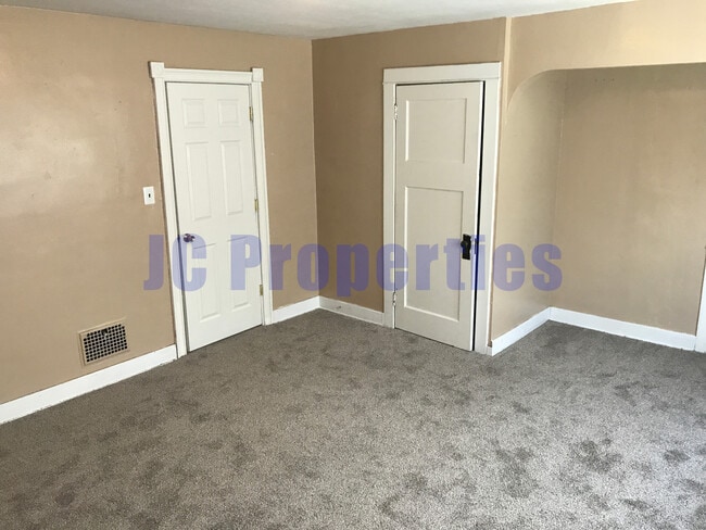 Photo - 1252 Catalpa Dr.