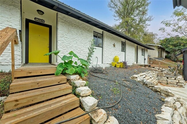 Photo - 1706 Elmhurst Dr