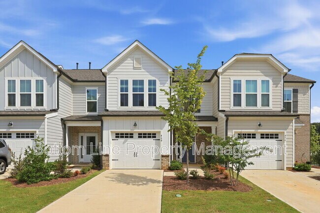 Building Photo - 460 Glen Clova Dr