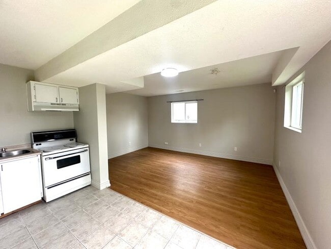 Photo - 2 bedroom in Prince George BC V2L 2V7