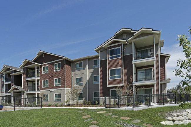 Building Photo - Copper Trail Rental