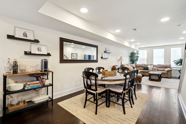Photo - 1315 N 25th St Unit 1315 N 25th St #2