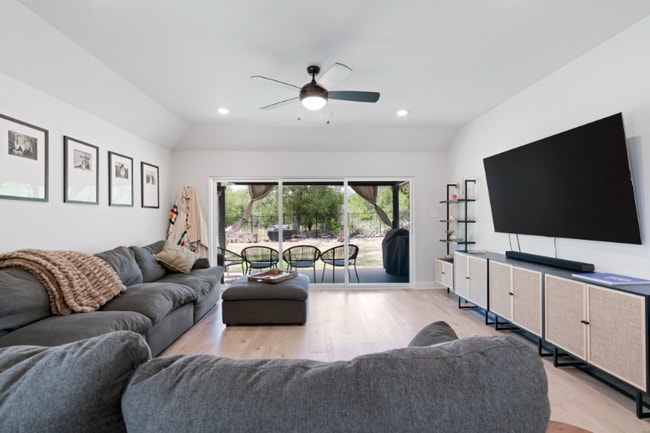 Photo - 117 Angel Oak Wy