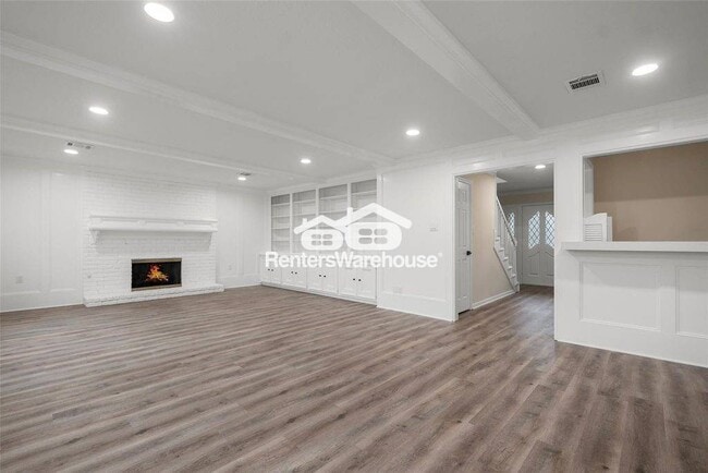 Building Photo - 16627 Aldenham Pl