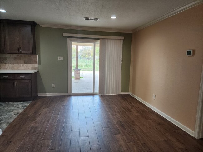 Photo - 10922 Sela Ln