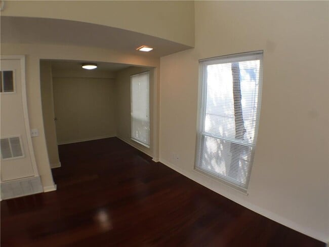 Photo - 2800 Cole St Unit C207