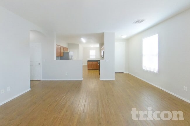 Photo - 36497 W Barcelona Ln