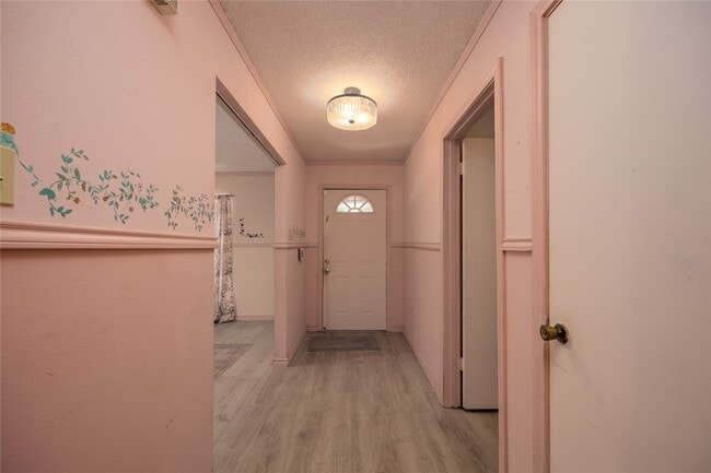 Photo - 4503 Coachman Dr