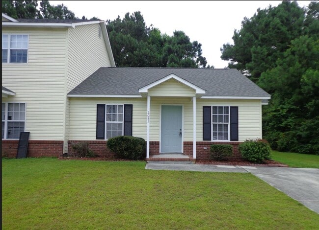 Two Bedroom Two Full Bathroom End Unit Tow... - Two Bedroom Two Full Bathroom End Apartment Unit Tow...