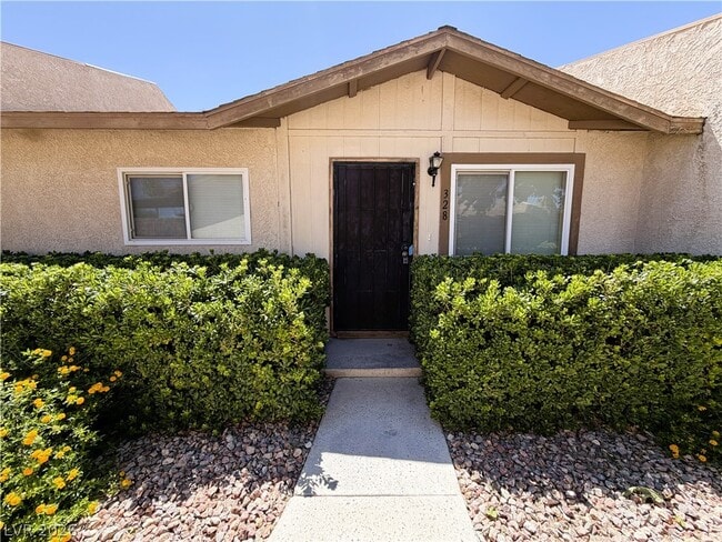 Photo - 328 N Linn Ln