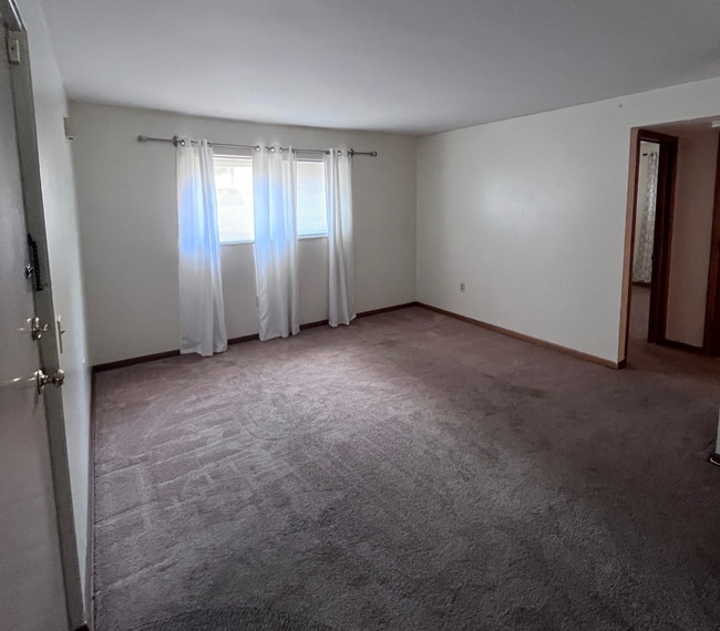 Photo - 1271 Hunter Ave Unit B