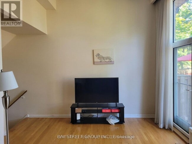 Photo - 21 Sego Royalway