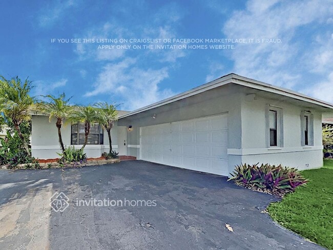 Building Photo - 7670 NW 88th Ln Rental