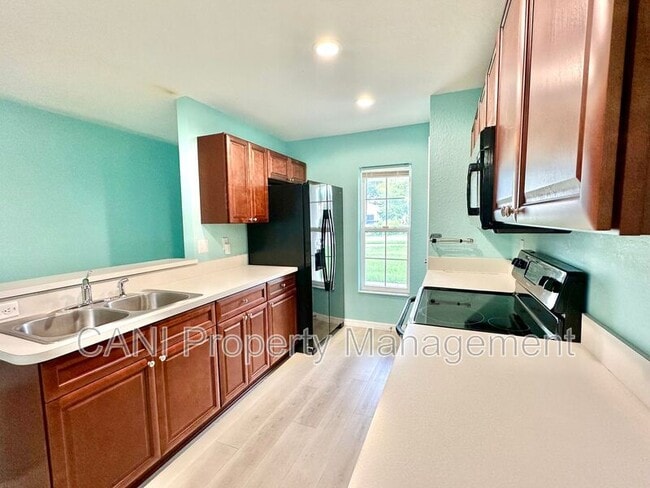 Photo - 1526 Providence Rd