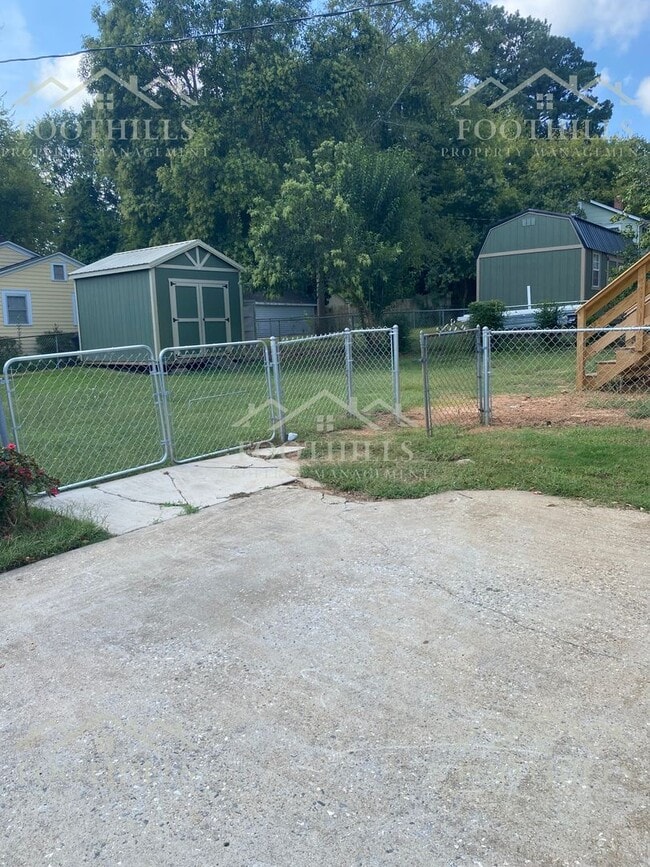 Photo - Updated 3 Bedroom Home with Yard, Deck, an...