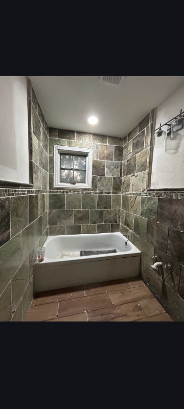 Photo - 106 Median Cir