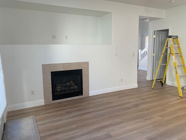 Photo - $500 Off The First Month’s Rent!!