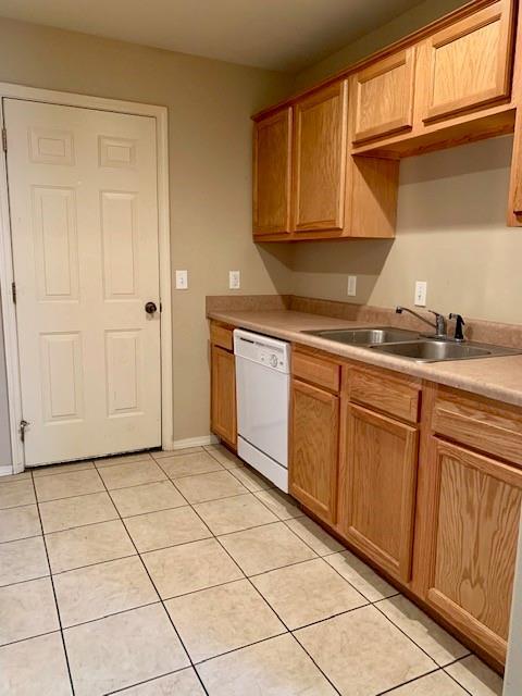 Photo - 4100 SW Shadowrock Pl