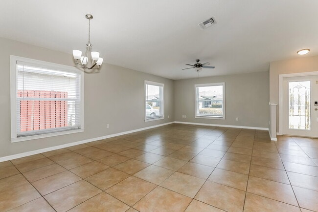 13340 Prestwick Dr