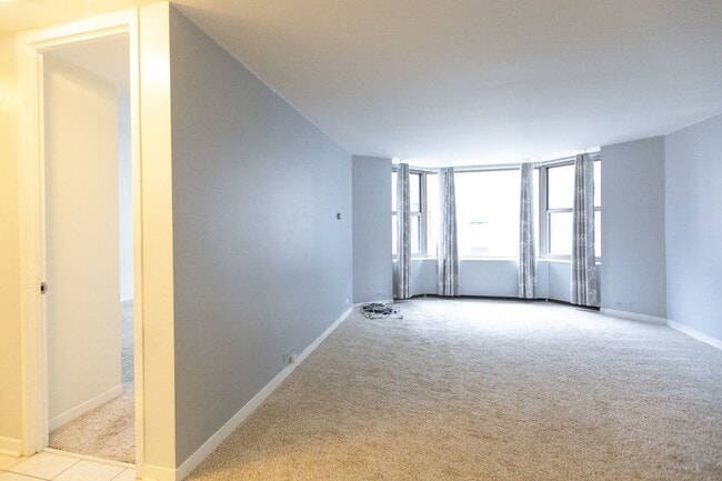 Photo - 535 N Michigan Ave Unit 806