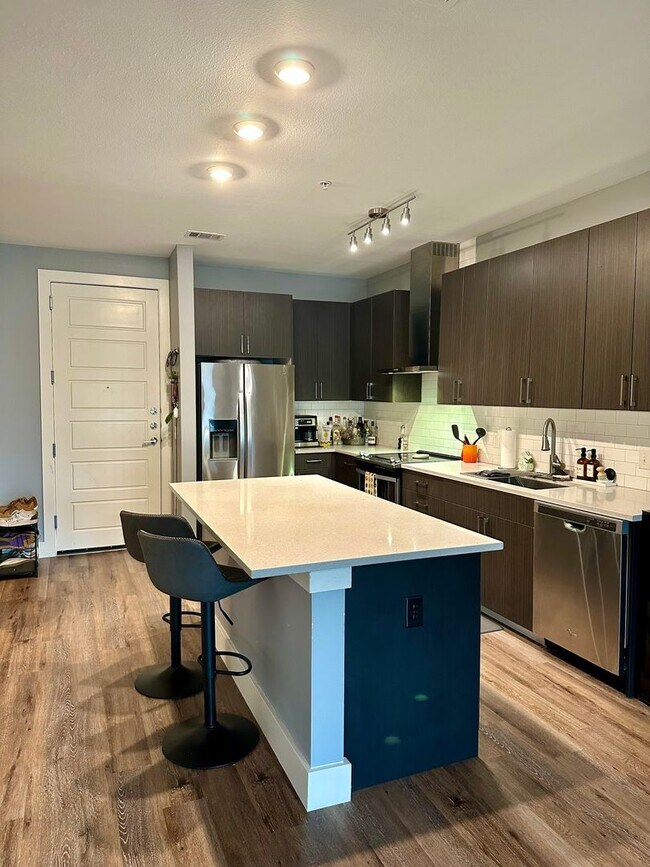 Photo - Beautiful Condo - North Burnet Road! Unidad 203