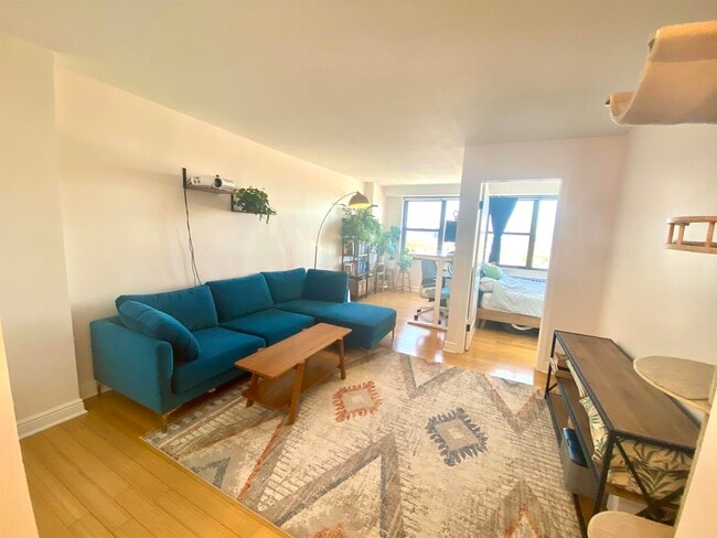 Building Photo - 500 Central Ave Unit 1116