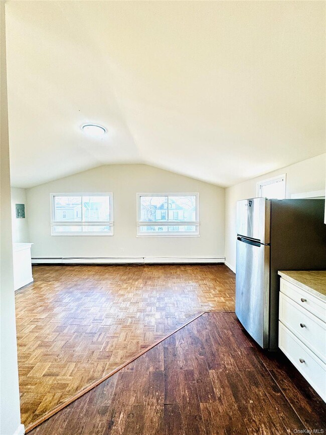 Photo - 164-41 108th Dr Unit 3