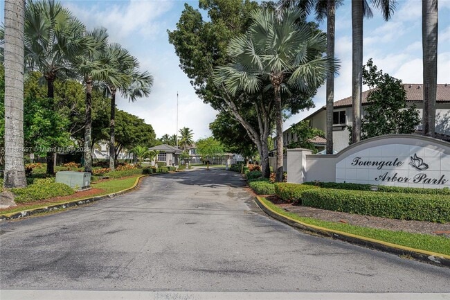 Photo - 2319 SE 24th Ave