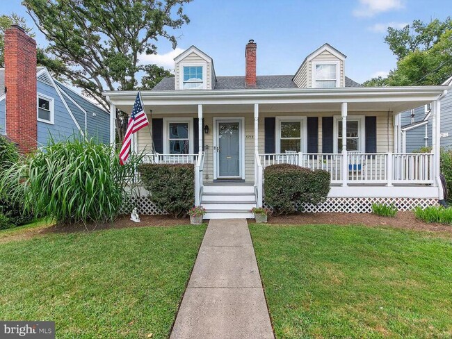 Building Photo - 5713 19th St N