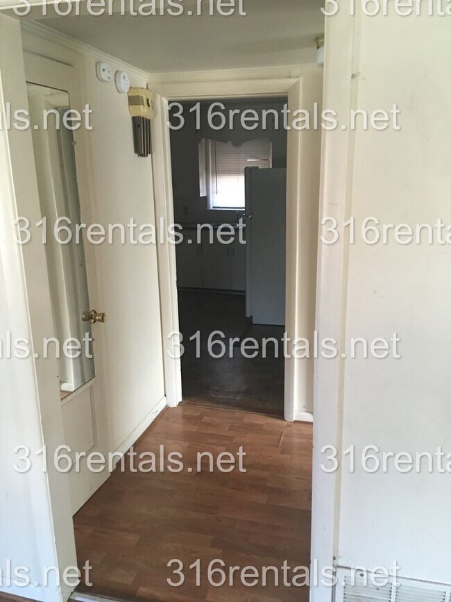 Photo - 704 N High St Unidad 704