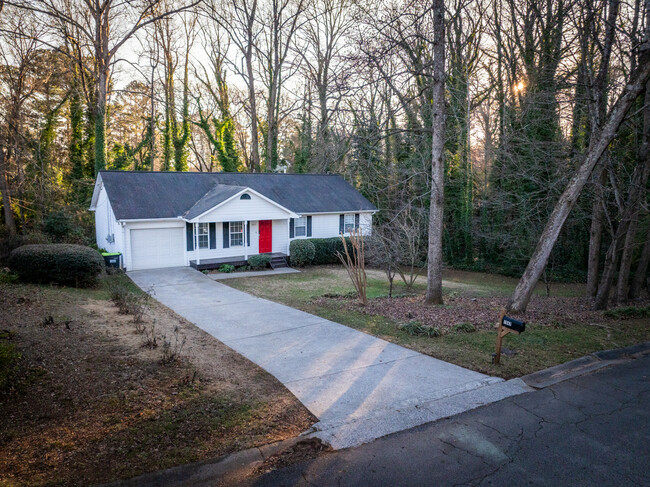 Photo - 1947 Annette Ln SW Casa