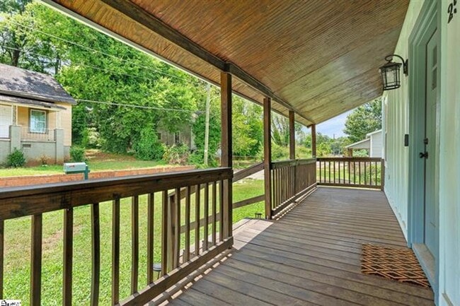Photo - 2 Bed, 2 Bath Fully Renovated Home Available in Greenville