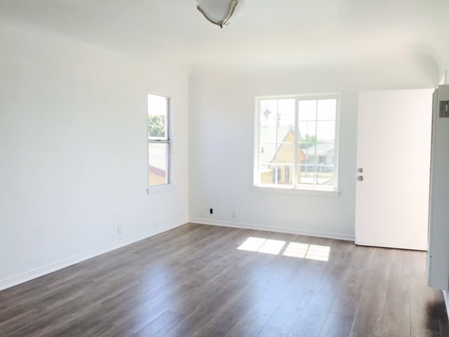 Building Photo - 1429 W 64th St Unit 1429