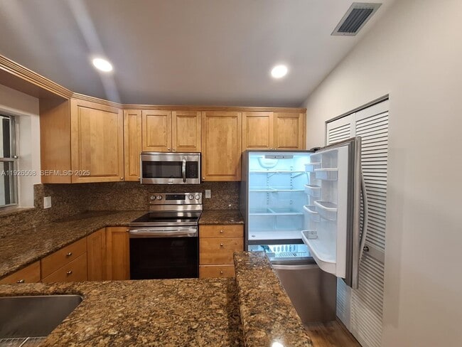 Photo - 22295 Timberly Dr Unit 22295