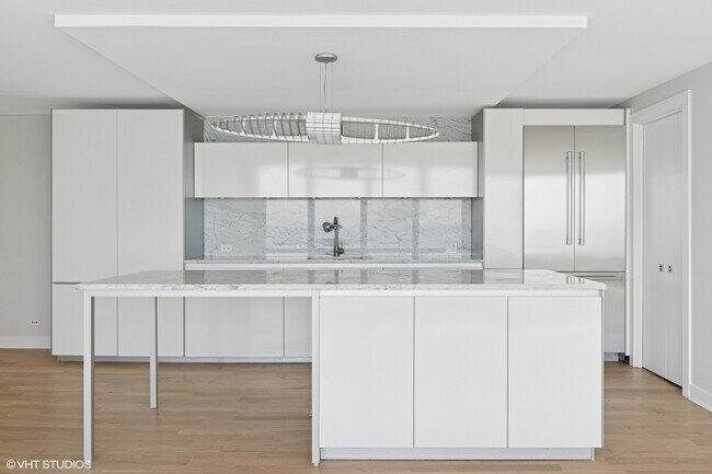 Photo - 505 N Lake Shore Dr