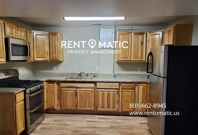 Photo - 1207 E Gaylene Cir