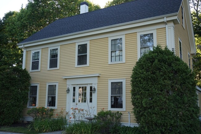 Photo - 248 High St Unit Apartment 2