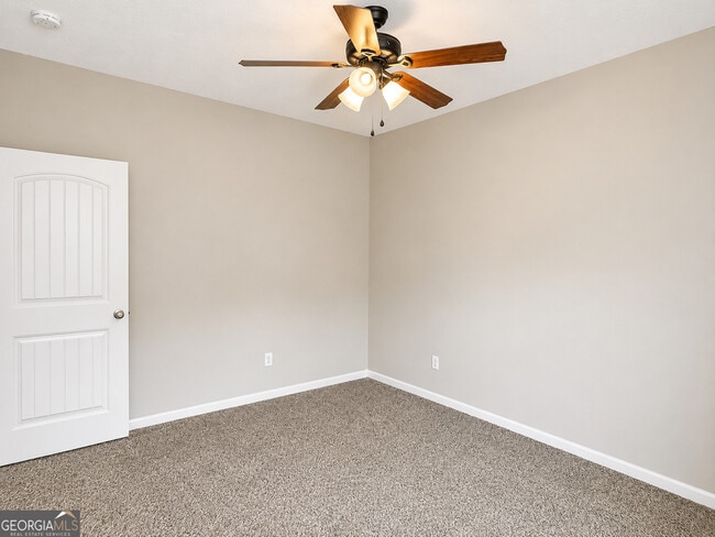 Photo - 103 Marshall Ct