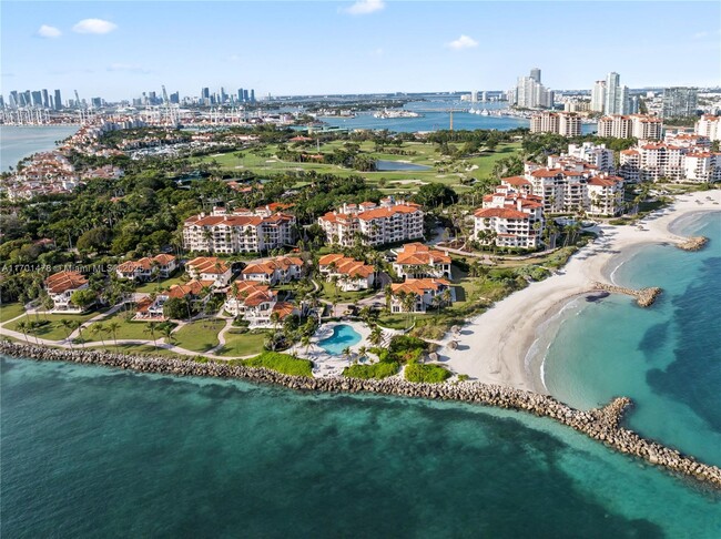 Photo - 19133 Fisher Island Dr Unidad 19133 Rental